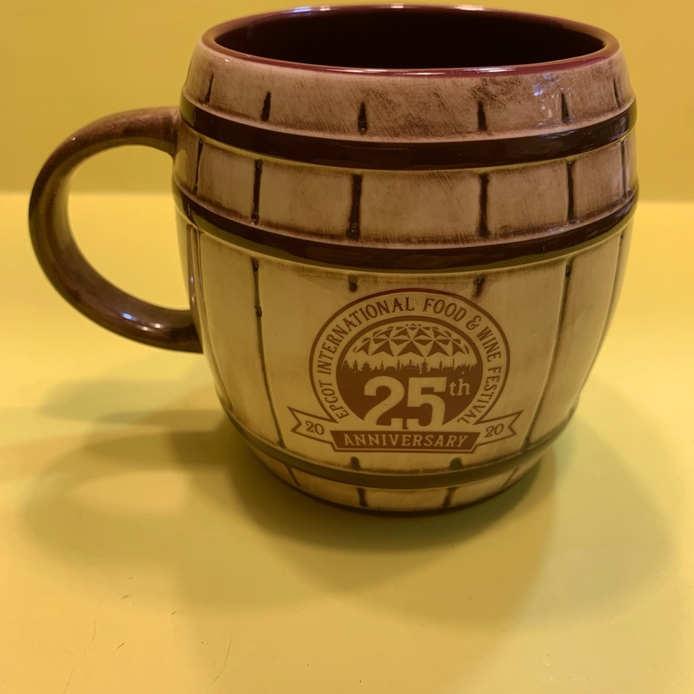 Disney 25th Anniversary Tan Barrel Mug
